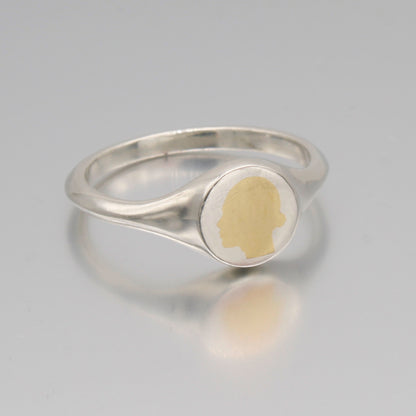 Gold Silhouette Signet Ring